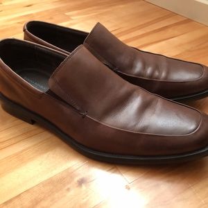 Banana Republic Leather Slip On Loafers